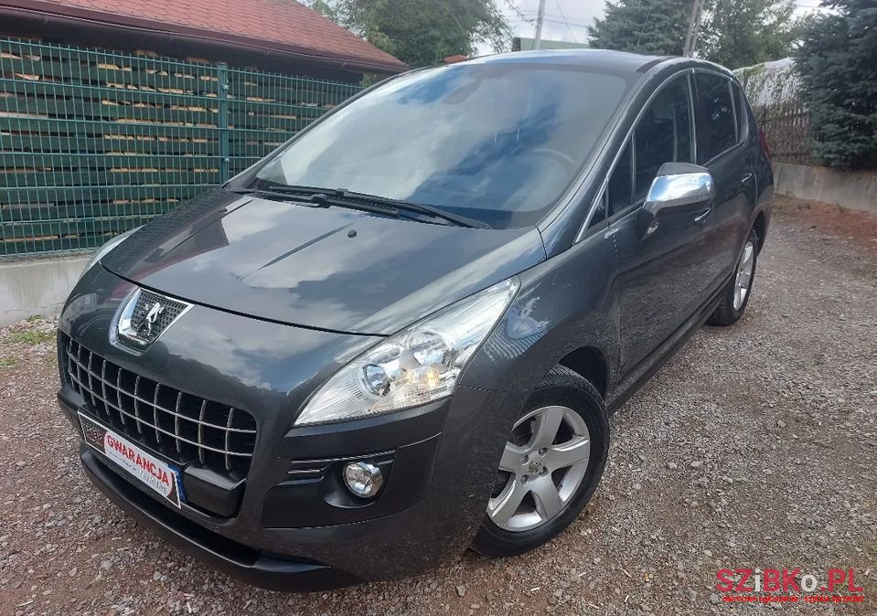 2013' Peugeot 3008 photo #1