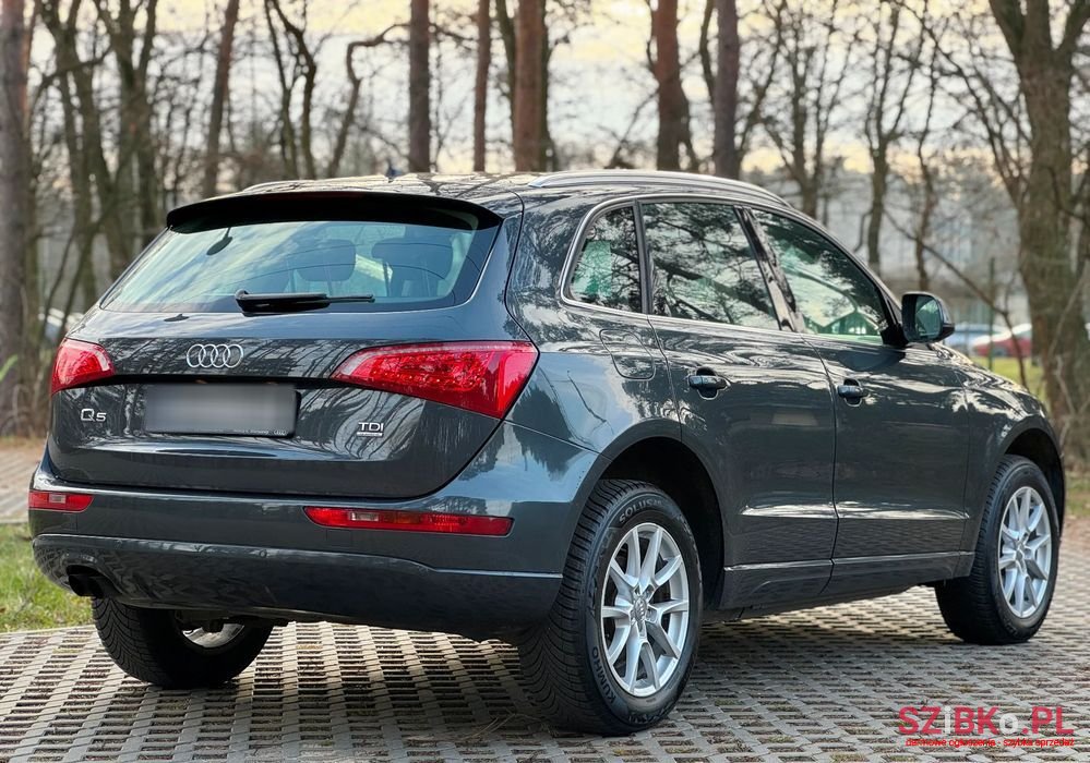 2010' Audi Q5 2.0 Tdi Quattro Stronic photo #2