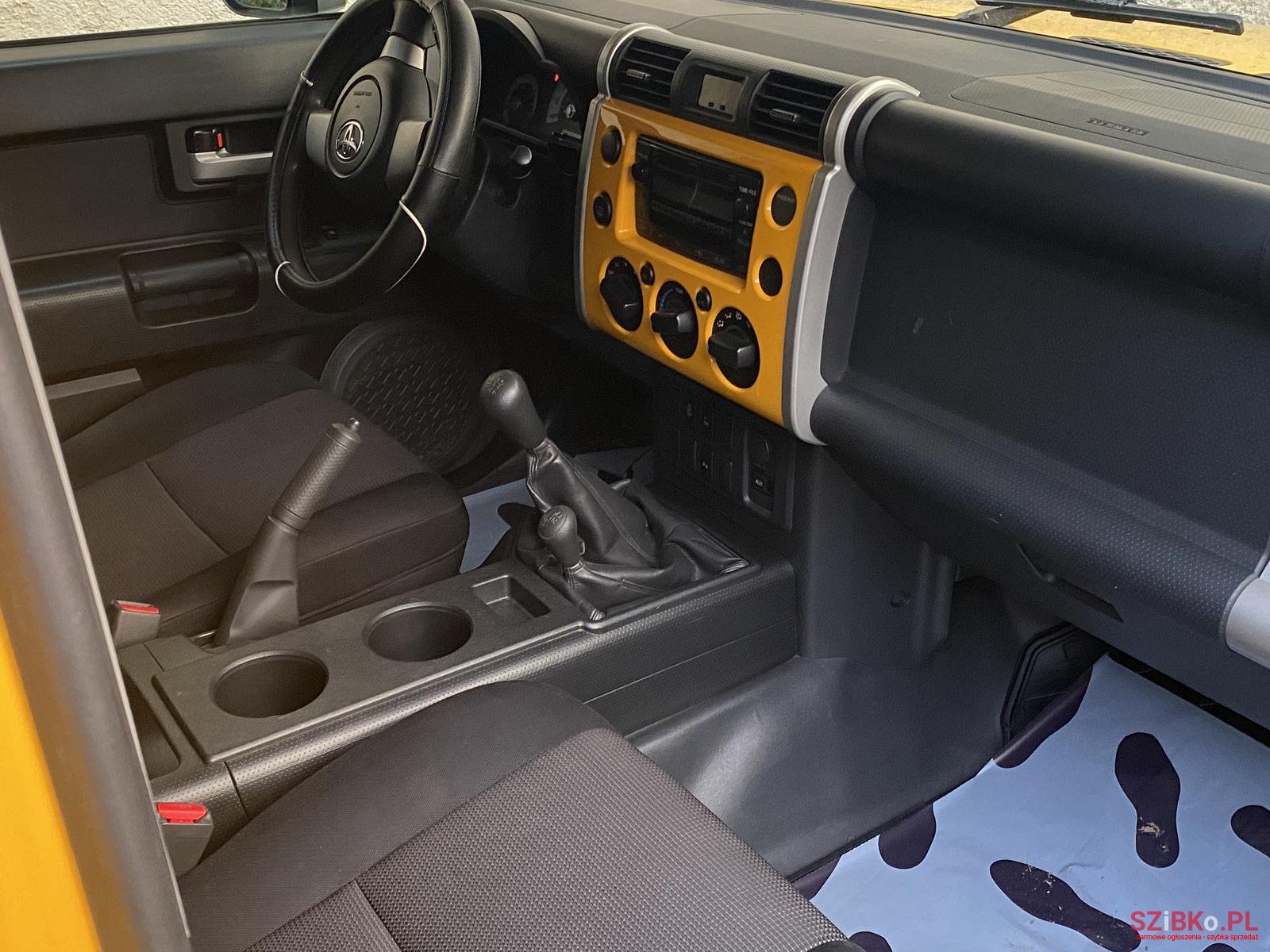 2007' Toyota FJ Cruiser photo #4