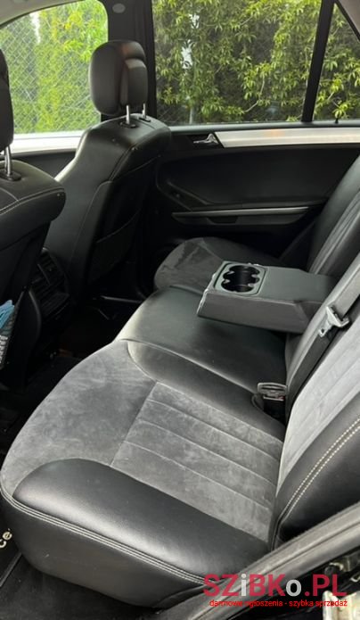 2008' Mercedes-Benz Ml photo #5