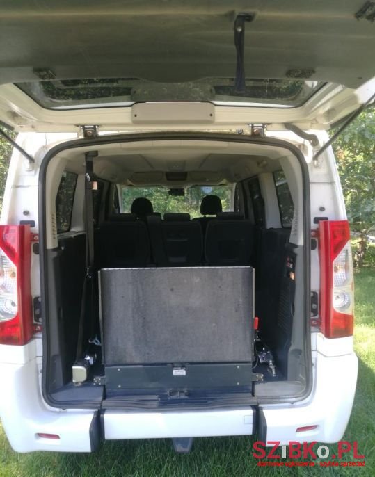 2014' Citroen Jumpy Combi photo #6