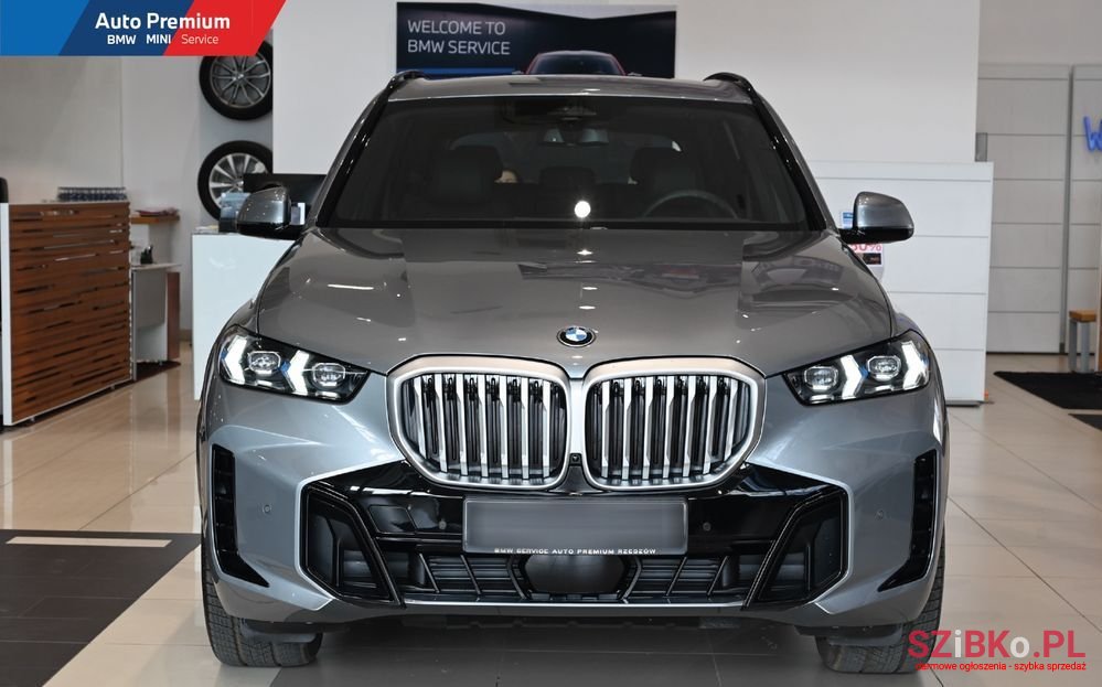 2024' BMW X5 Xdrive30D photo #2