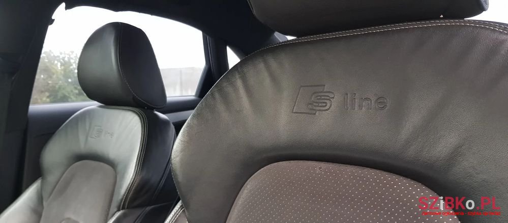 2009' Audi A4 Limousine photo #4