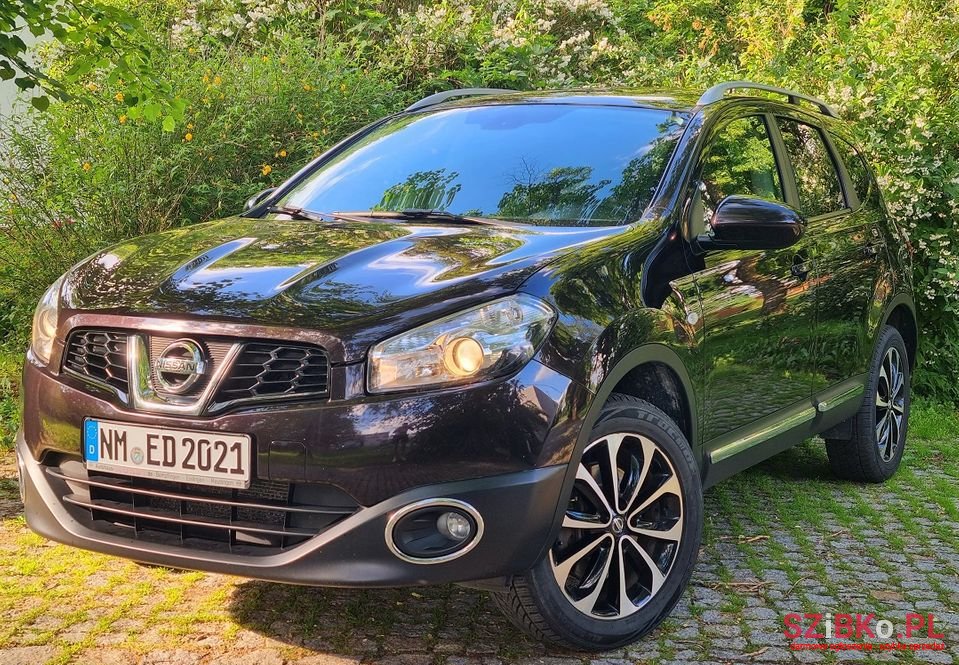 2011' Nissan Qashqai photo #1