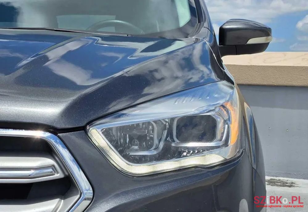 2019' Ford Escape 2.0 Ecoboost Awd Titanium photo #5