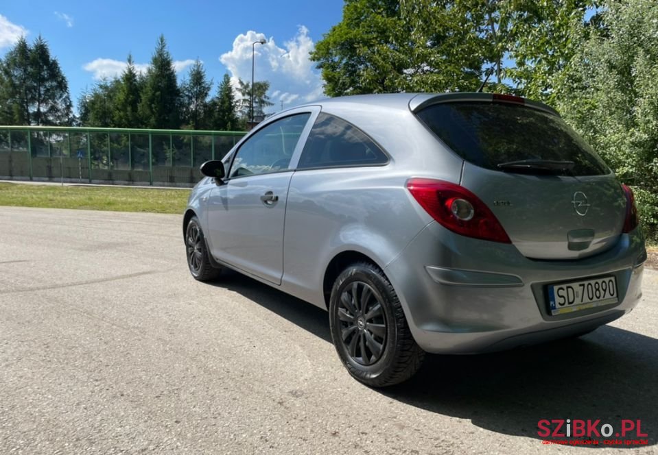 2008' Opel Corsa photo #3