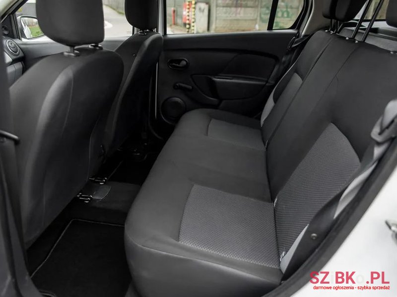 2014' Dacia Logan photo #5