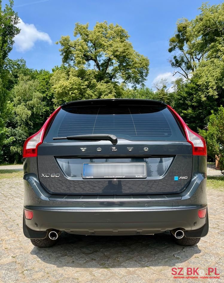 2010' Volvo Xc 60 photo #5