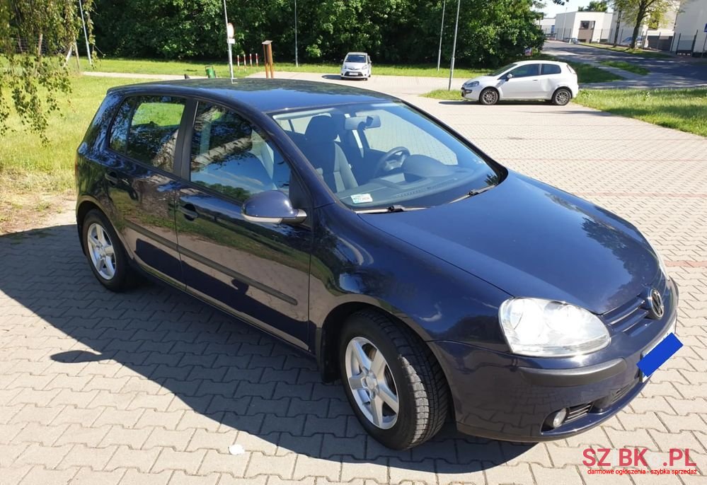 2007' Volkswagen Golf V 1.4 Trendline photo #4