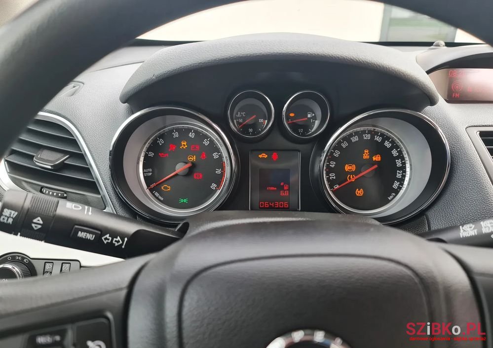 2014' Opel Mokka photo #2