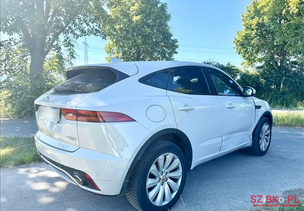 2019' Jaguar E-Pace P200 Awd R-Dynamic photo #6