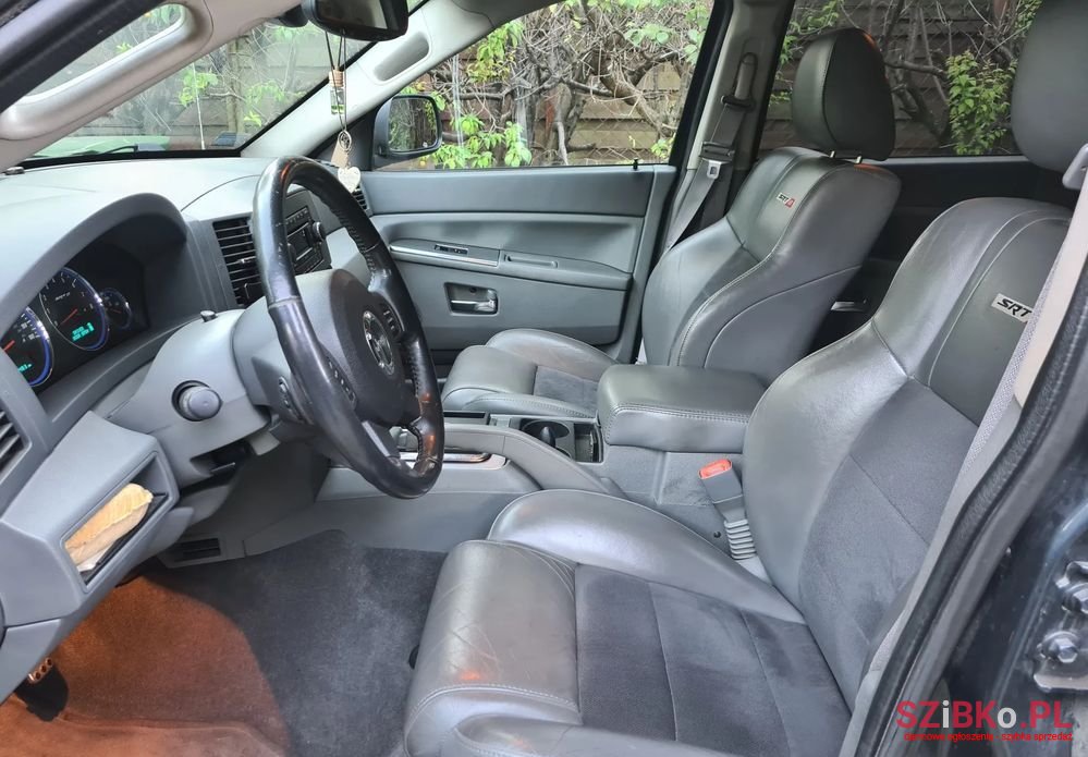 2007' Jeep Grand Cherokee photo #4