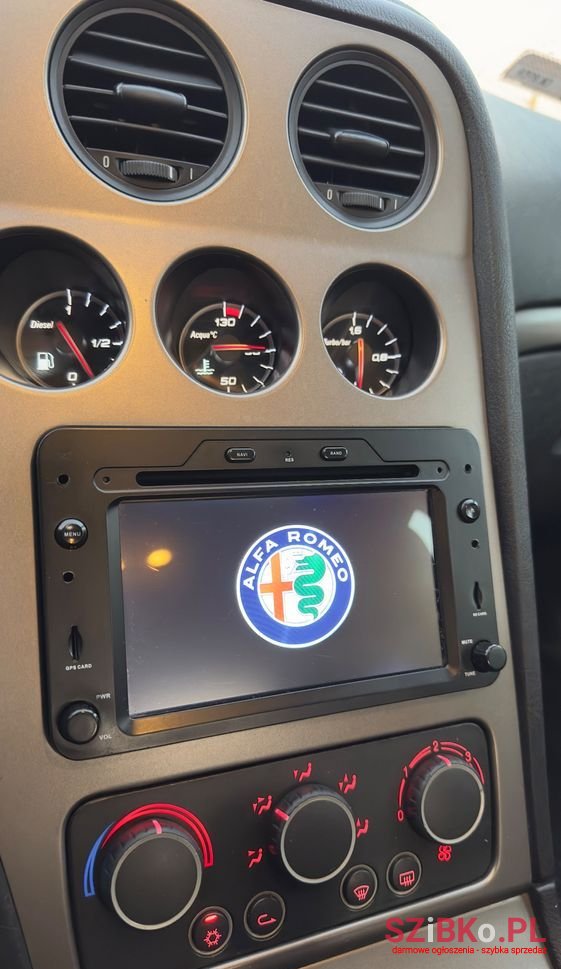 2008' Alfa Romeo 159 1.9Jtdm Distinctive photo #6