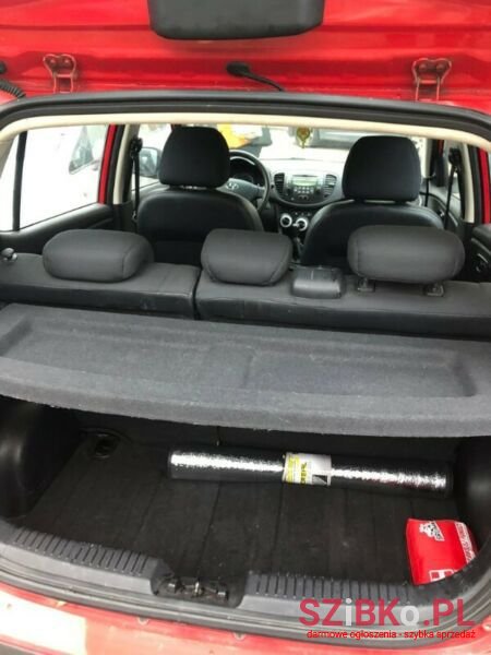 2008' Hyundai i10 photo #3