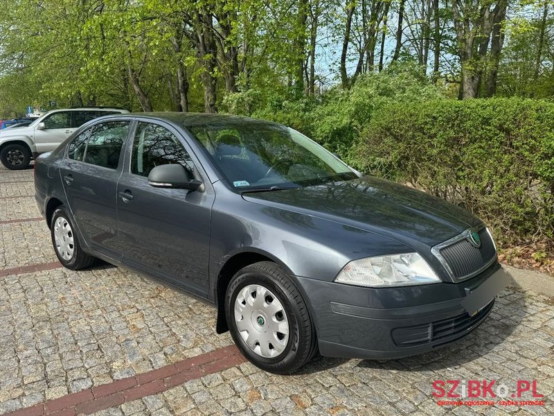 2011' Skoda Octavia 1.6 photo #1