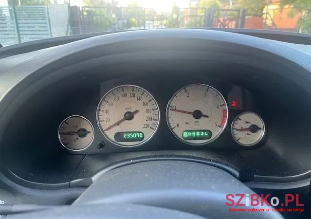 2006' Chrysler Grand Voyager 2.8 Crd Se photo #1