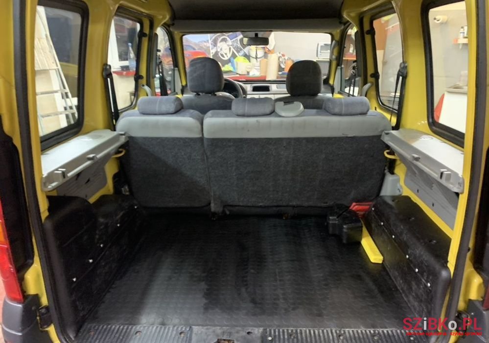 2004' Renault Kangoo Dci 70 Campus photo #5