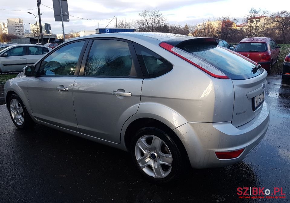 2009' Ford Focus photo #4