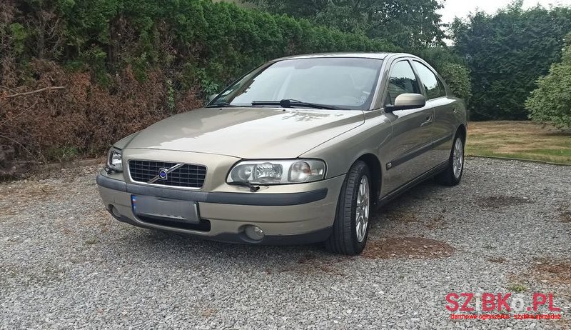 2004' Volvo S60 2.5T Edition photo #1