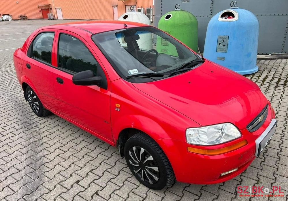 2004' Chevrolet Aveo photo #4