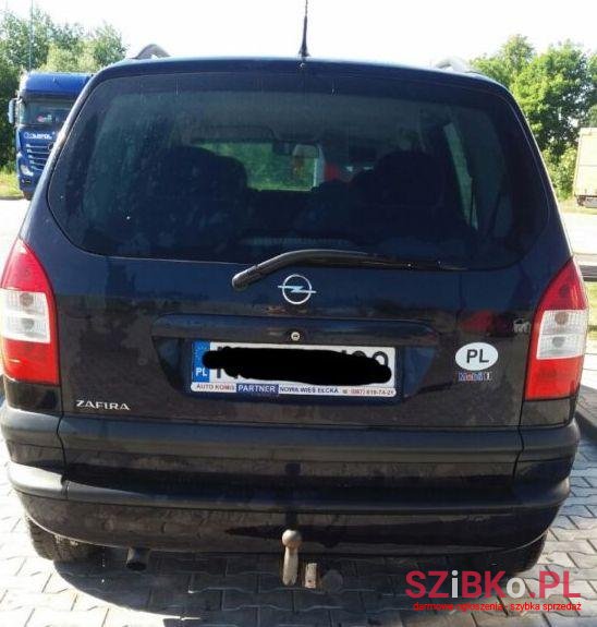 2003' Opel Zafira photo #2