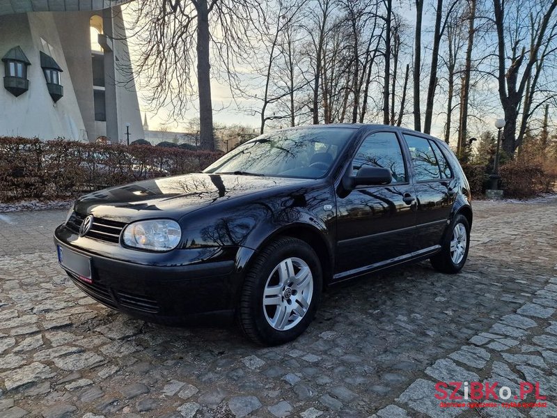 2002' Volkswagen Golf 1.4 Sportline photo #1