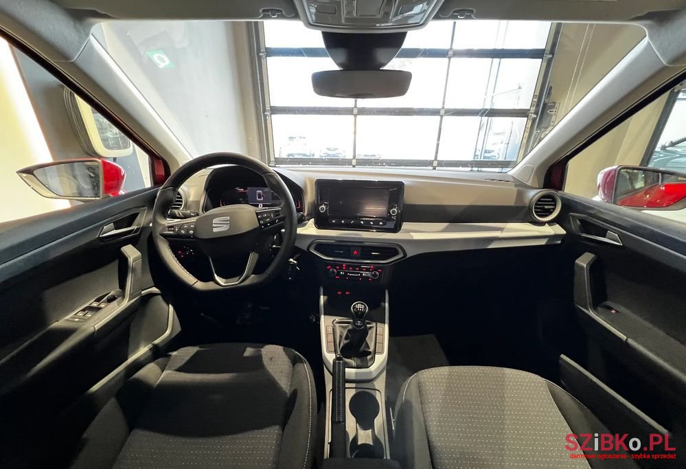 2023' SEAT Arona photo #5