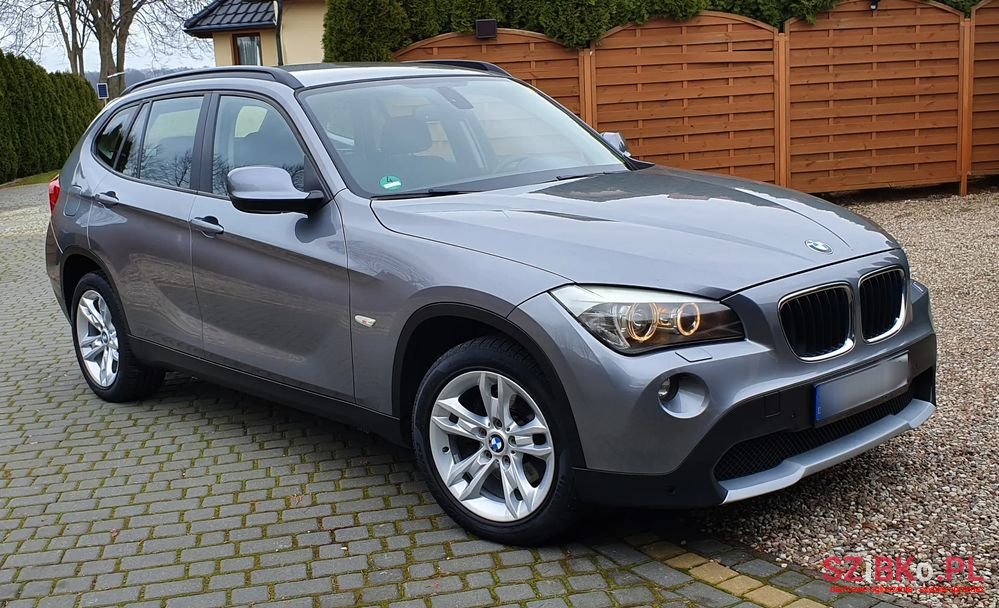 2011' BMW X1 Sdrive20D photo #1