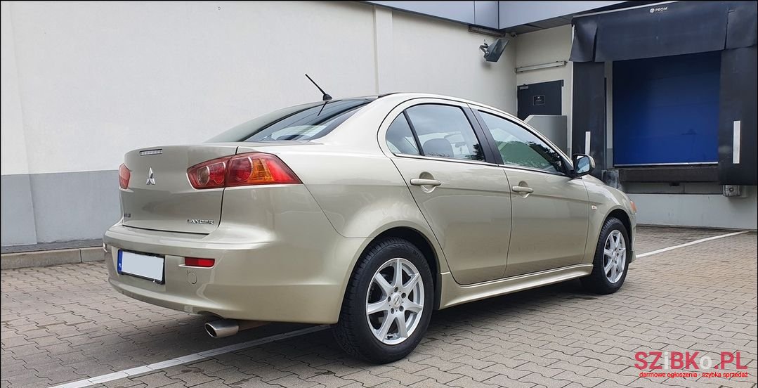 2008' Mitsubishi Lancer photo #4