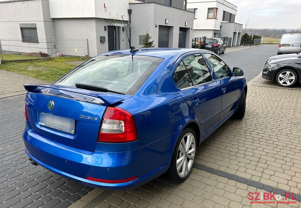 2009' Skoda Octavia 2.0 Tfsi Rs photo #3
