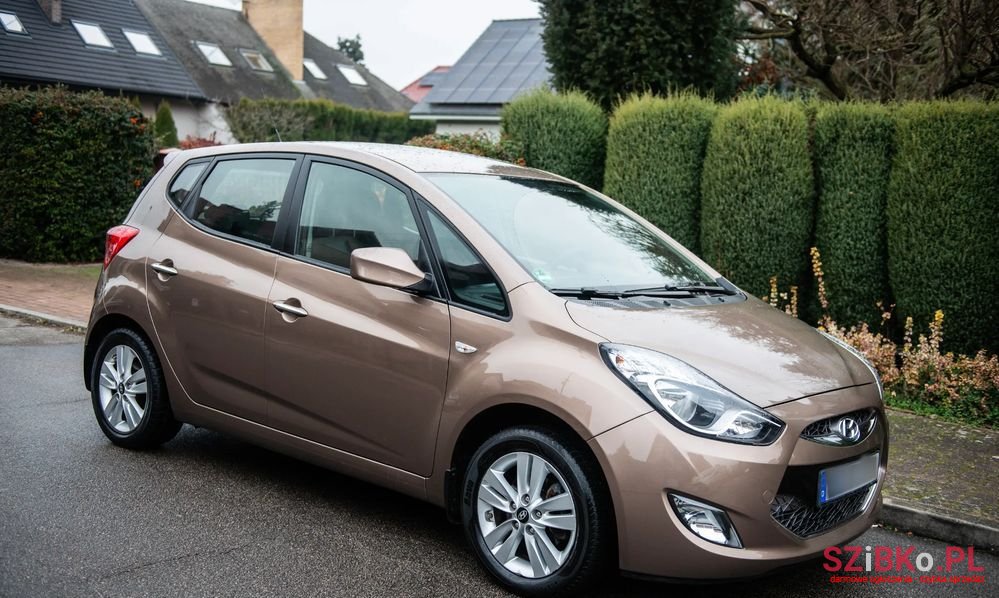 2015' Hyundai ix20 photo #3