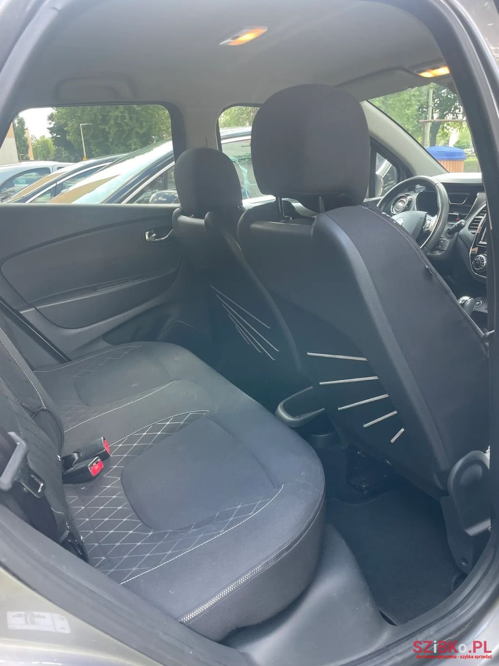 2013' Renault Captur photo #6