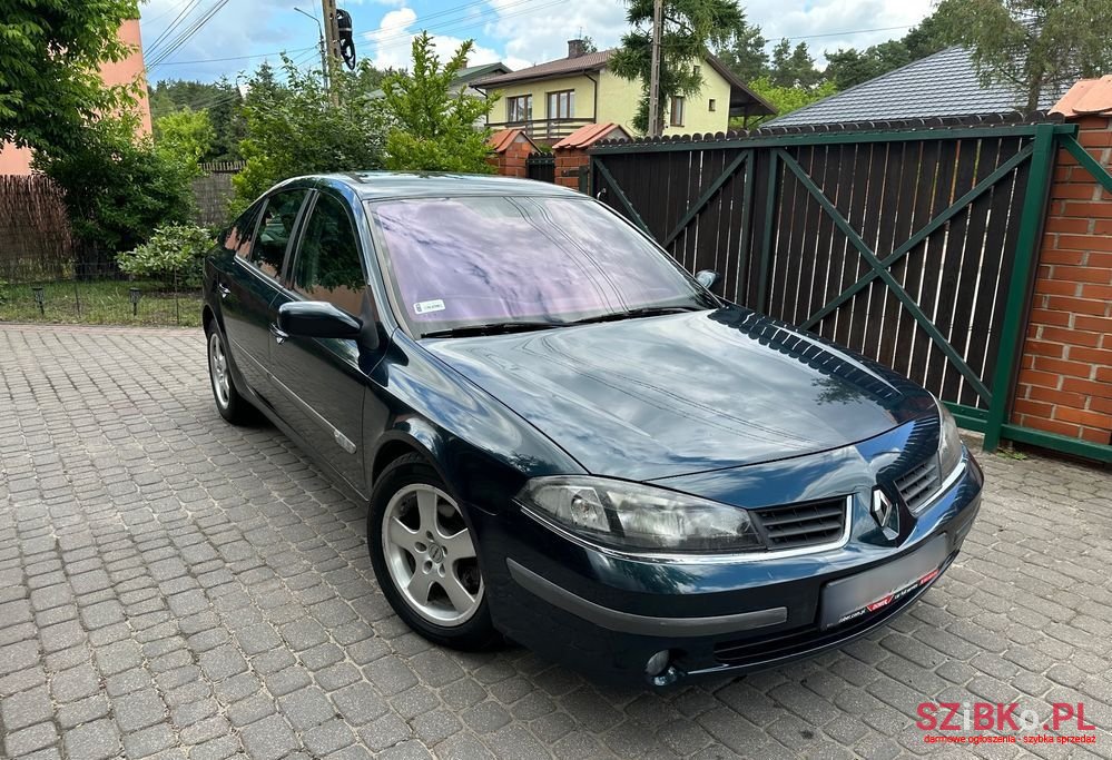 2006' Renault Laguna photo #6