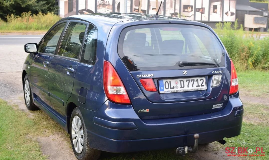 2004' Suzuki Liana photo #4