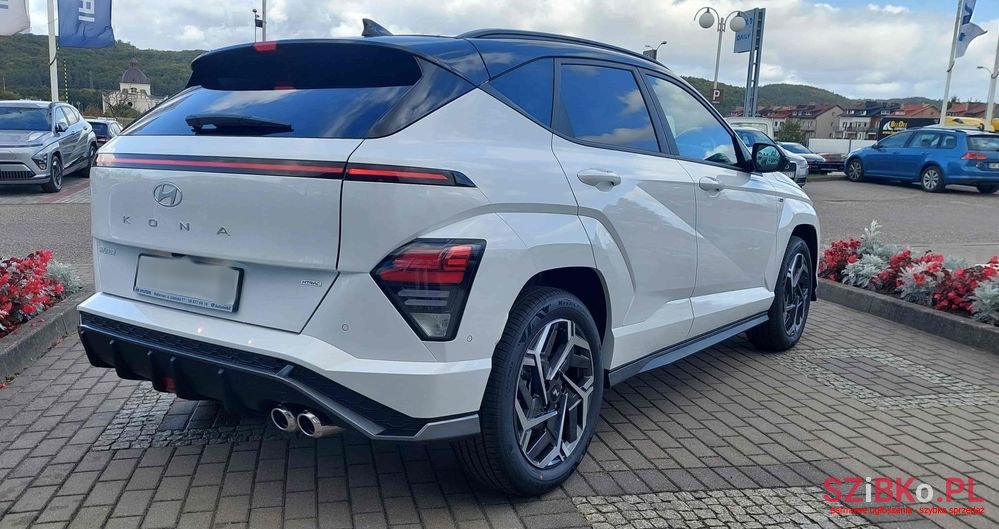 2023' Hyundai Kona photo #2