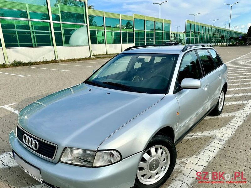 1996' Audi A4 Avant photo #3