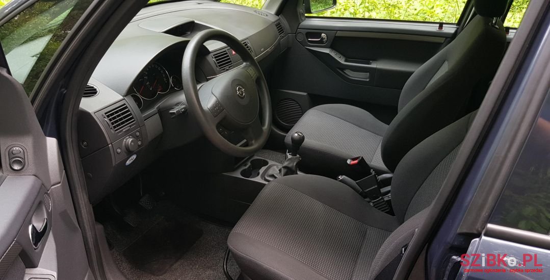 2010' Opel Meriva photo #6