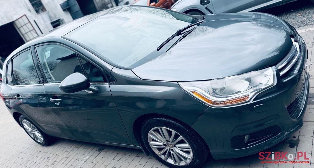 2011' Citroen C4 1.6 Hdi Style photo #5