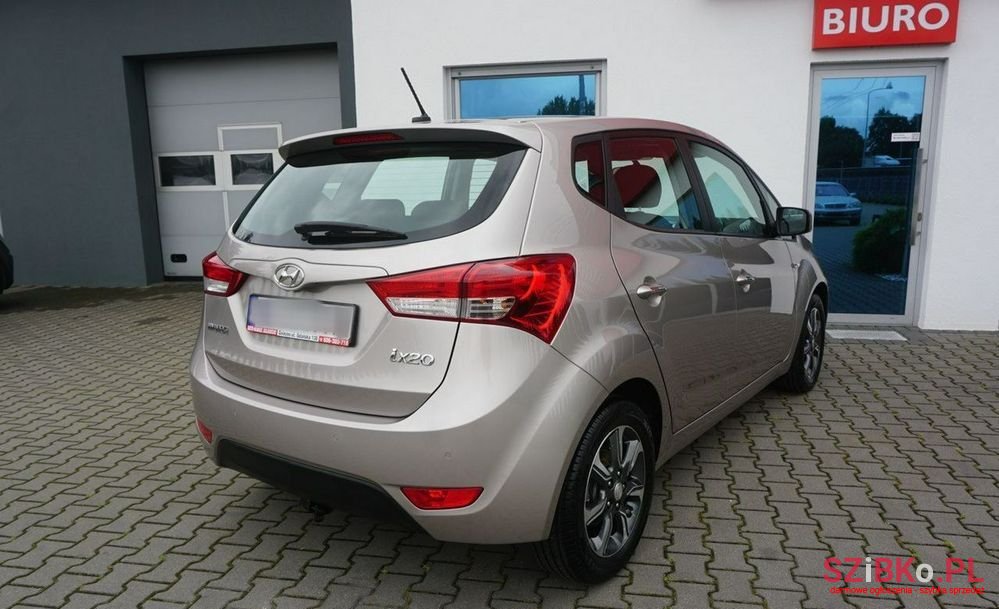 2018' Hyundai ix20 1.6 Premium photo #3