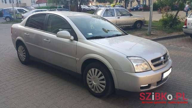 2004' Opel Vectra photo #1