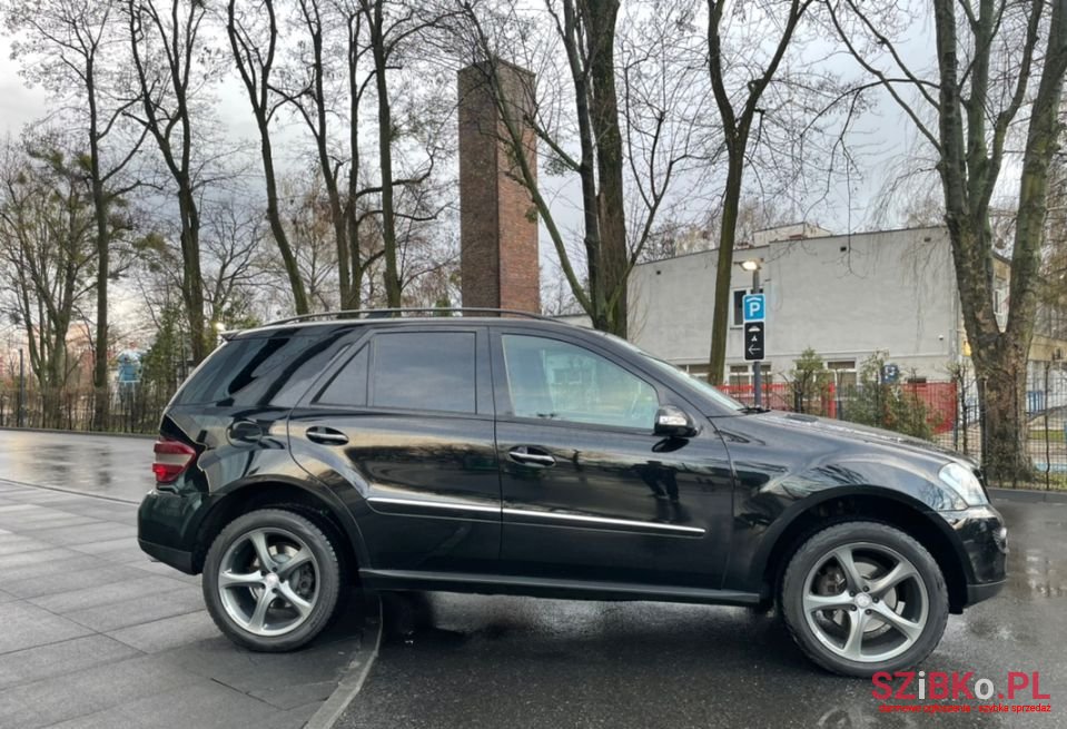 2008' Mercedes-Benz Ml photo #4