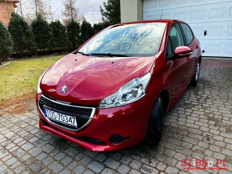 2015' Peugeot 208 photo #4