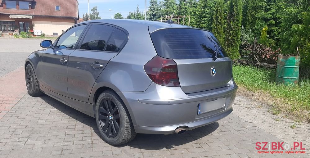 2008' BMW 1 Series photo #4