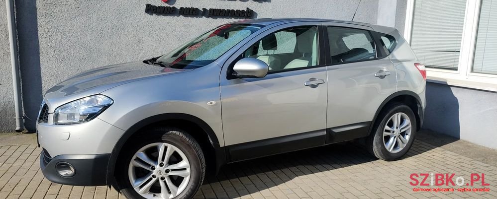 2013' Nissan Qashqai 1.6 I-Way Cvt photo #3