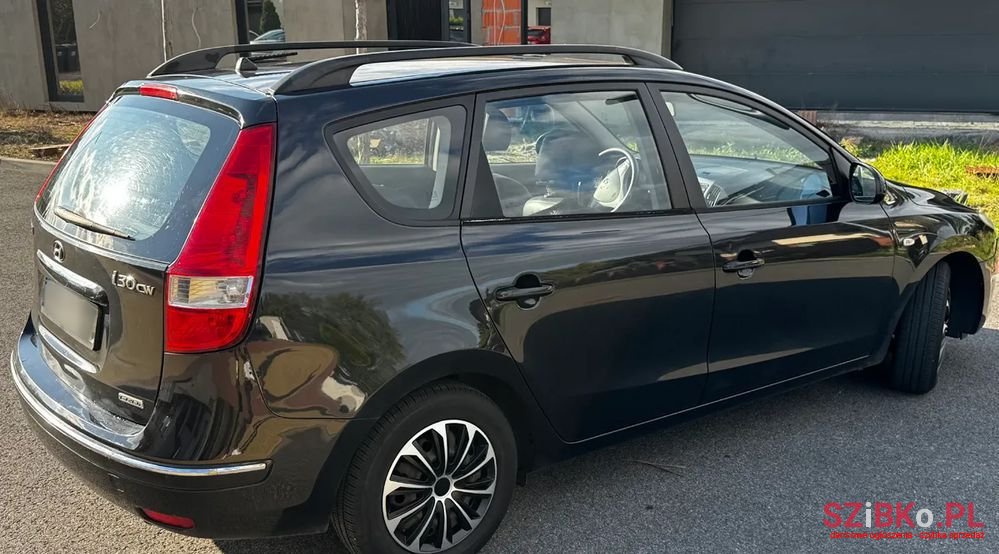 2010' Hyundai i30 1.6 Crdi Comfort photo #4