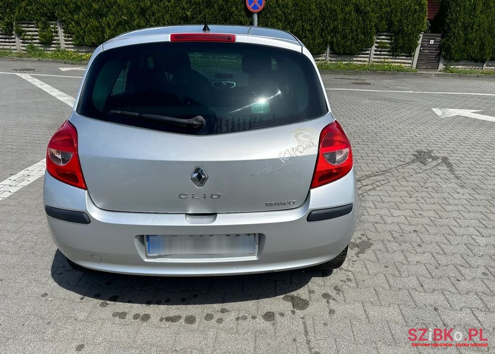 2007' Renault Clio 1.5 Dci Rip Curl photo #6
