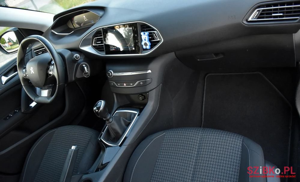 2021' Peugeot 308 photo #6