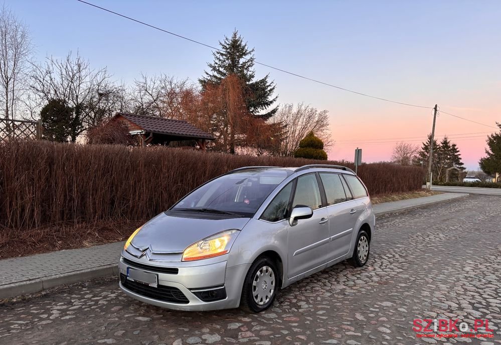 2009' Citroen C4 Picasso photo #3
