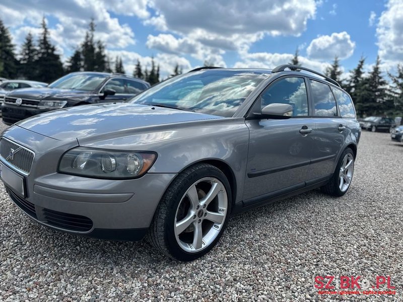 2006' Volvo V50 2.0D photo #2