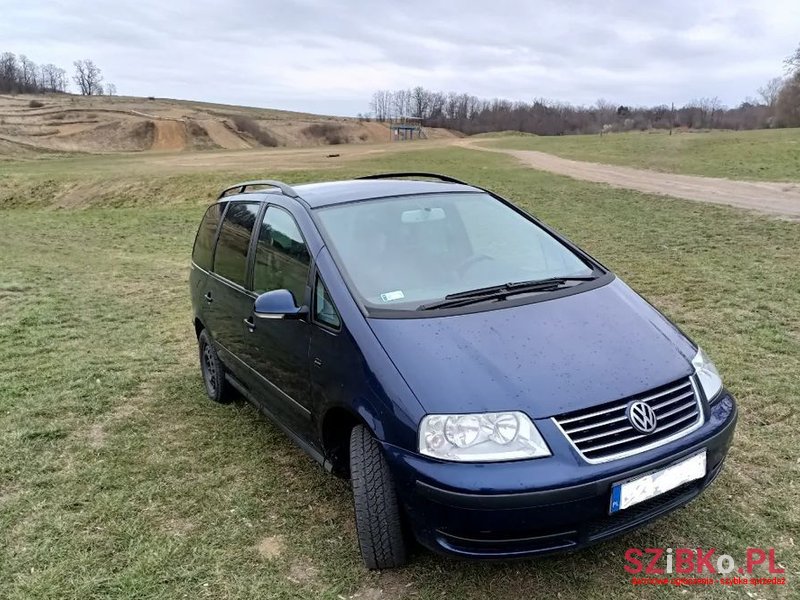 2003' Volkswagen Sharan photo #1